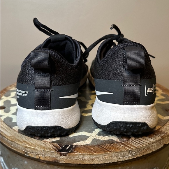 Nike Men's Black and White Varsity Compete TR 2 - Picture 6 of 6